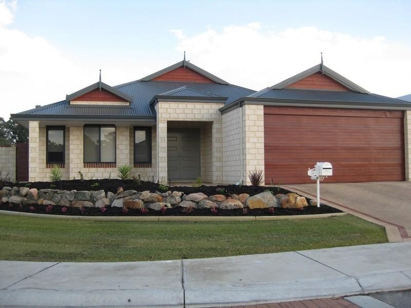 16 Steelwood Way, Helena Valley WA 6056