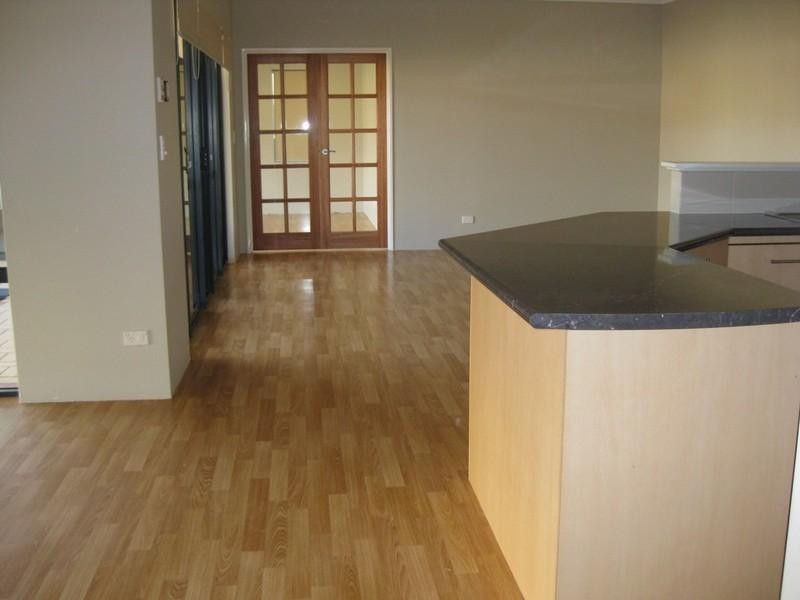 16 Steelwood Way, Helena Valley WA 6056