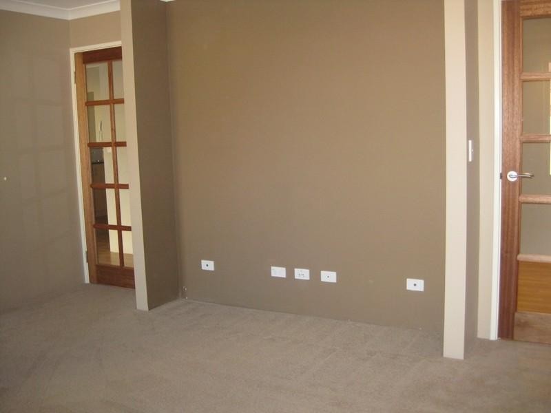 16 Steelwood Way, Helena Valley WA 6056