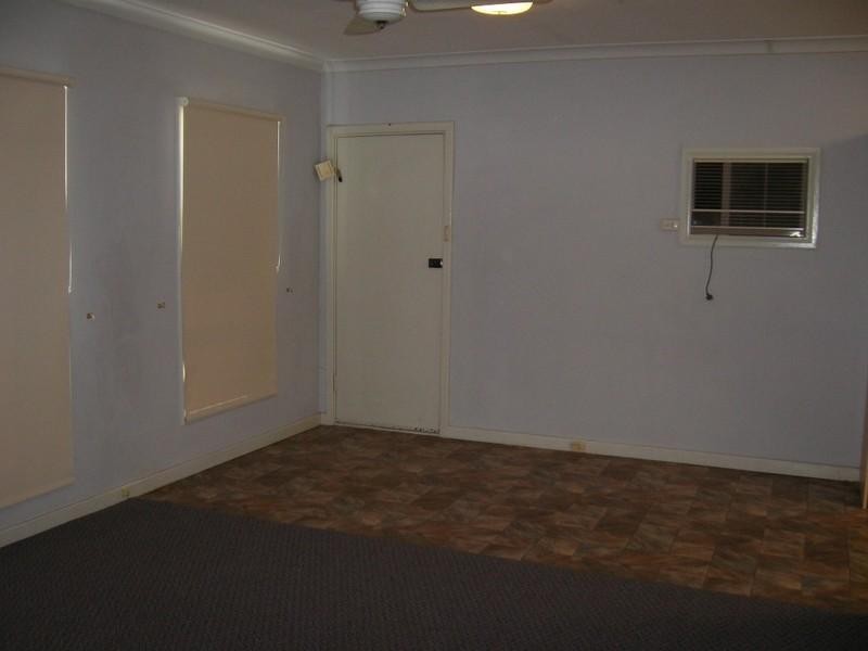 3 Lasham Street, Viveash WA 6056