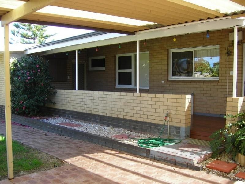 3 Lasham Street, Viveash WA 6056