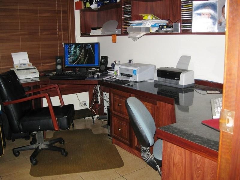 8 Brownfield Avenue, Swan View WA 6056