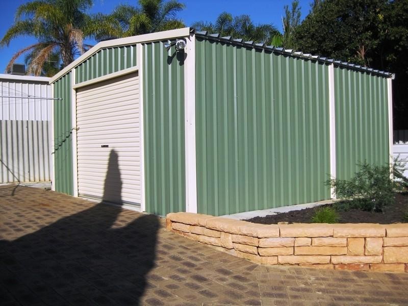 8 Brownfield Avenue, Swan View WA 6056