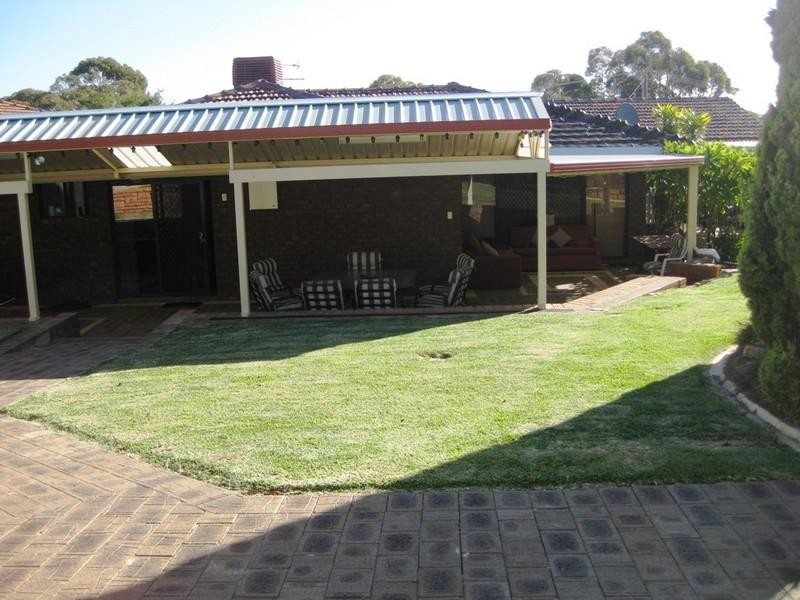 8 Brownfield Avenue, Swan View WA 6056