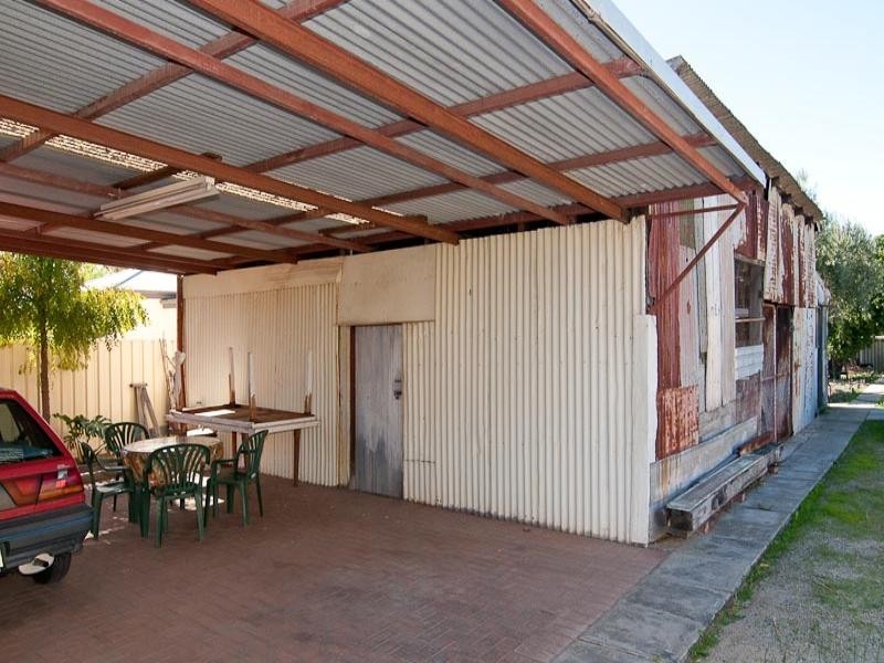 6 Sayer Street, Midland WA 6056