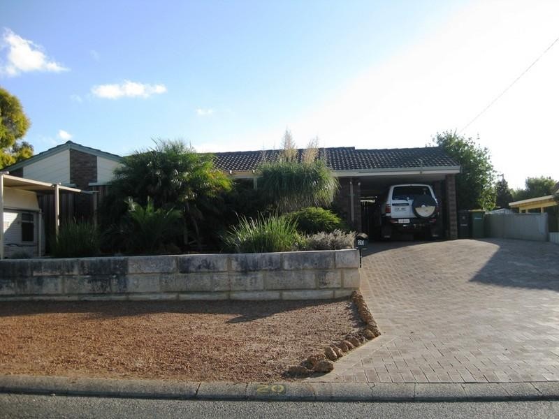 20 Markham Way, Swan View WA 6056