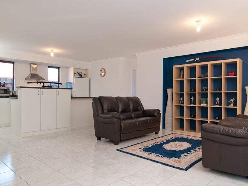 9 Pelham Lane, Henley Brook WA 6055