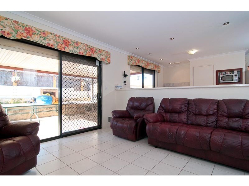 28 Forestview Boulevard, Ellenbrook WA 6069