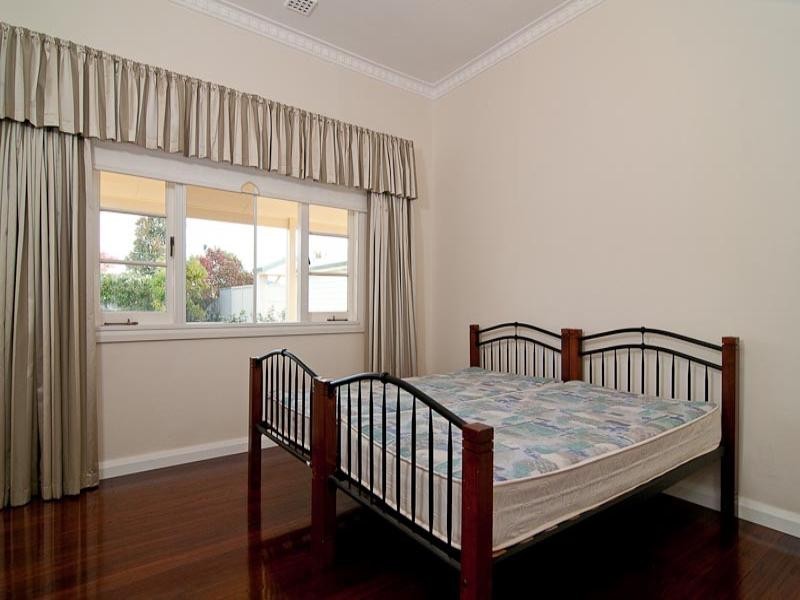 389 Morrison Road, Swan View WA 6056