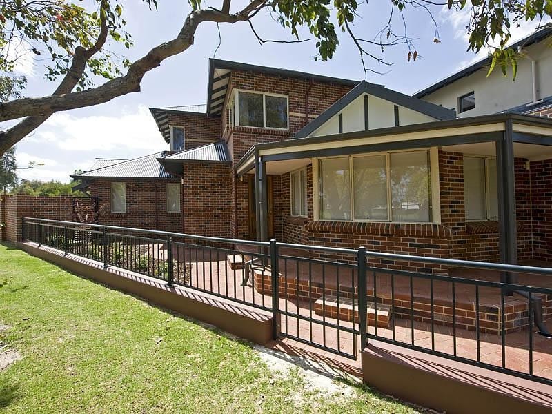 1/2 Hebe Lane, Woodbridge WA 6056