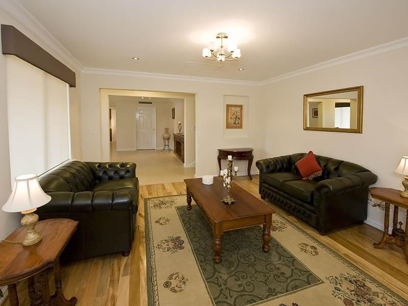 1/2 Hebe Lane, Woodbridge WA 6056