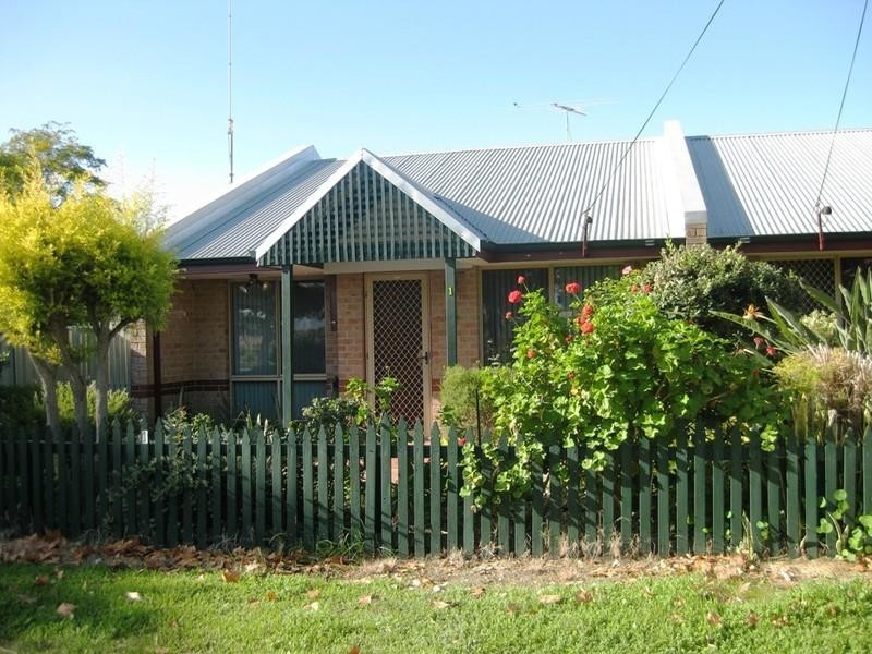 1, 24 Morrison Road, Midland WA 6056