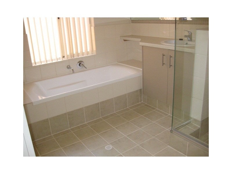 1/6 Dudley Street, Midland WA 6056