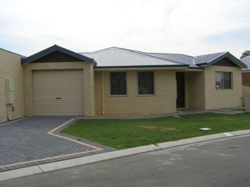Unit 1, 10 Warnock Lane, Midland WA 6056