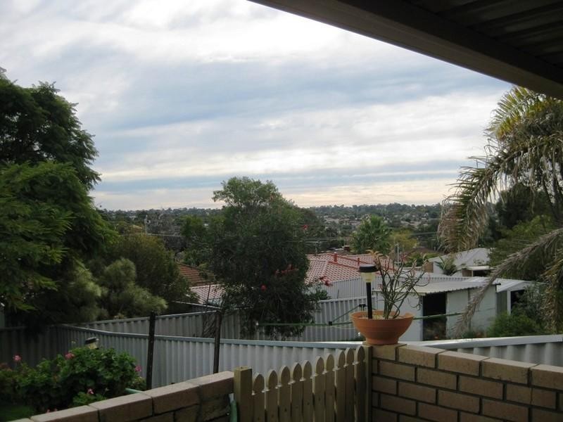 22 Liquidambar Heights, Mirrabooka WA 6061