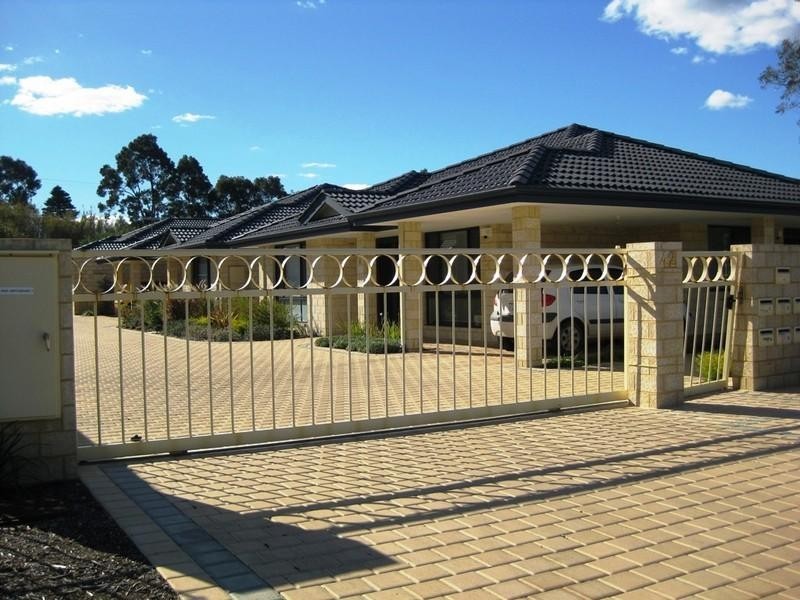 6/42 Holmesdale Road, Woodbridge WA 6056