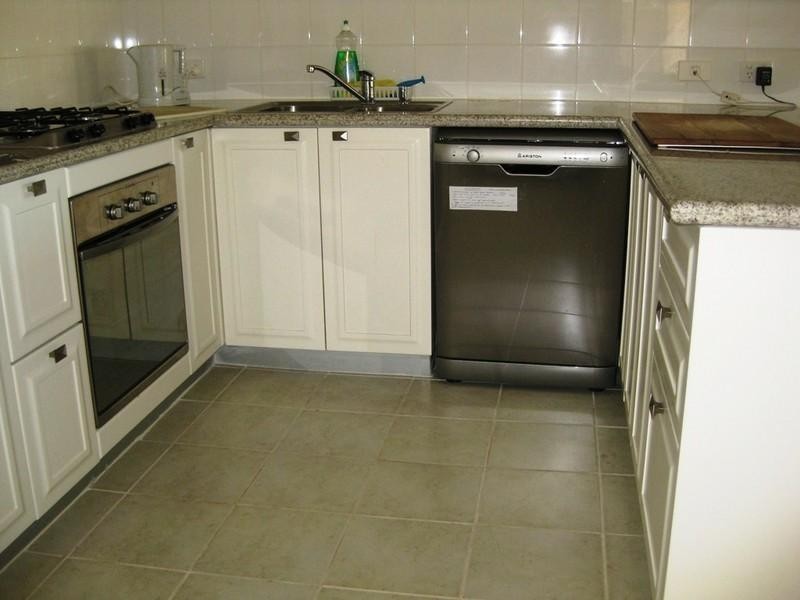 6/42 Holmesdale Road, Woodbridge WA 6056