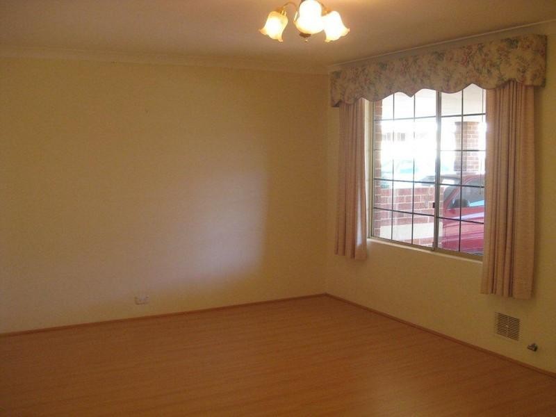 15/10 East Street, Guildford WA 6055