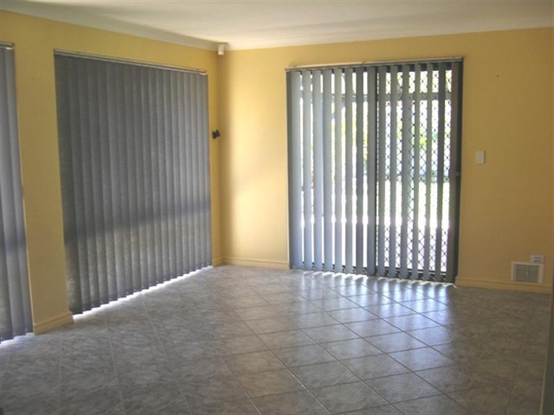 4 Endora Mews, Stratton WA 6056