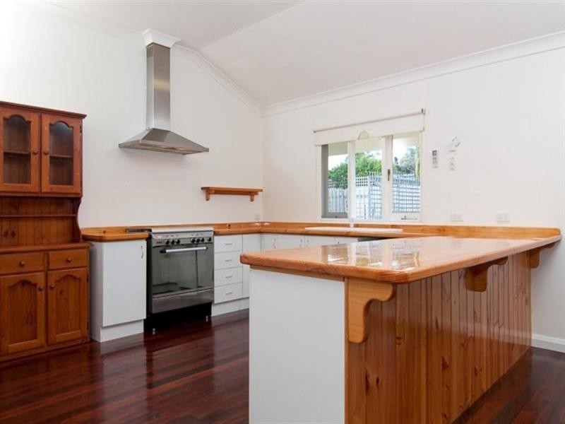 389 Morrison Road, Swan View WA 6056