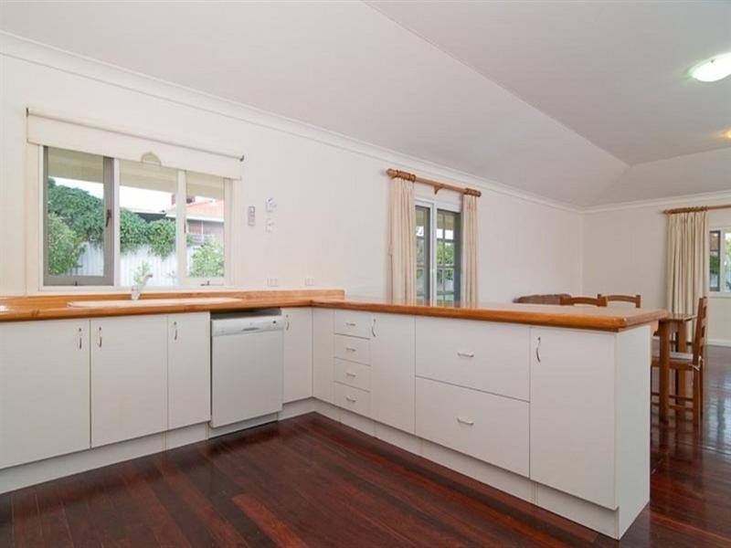 389 Morrison Road, Swan View WA 6056