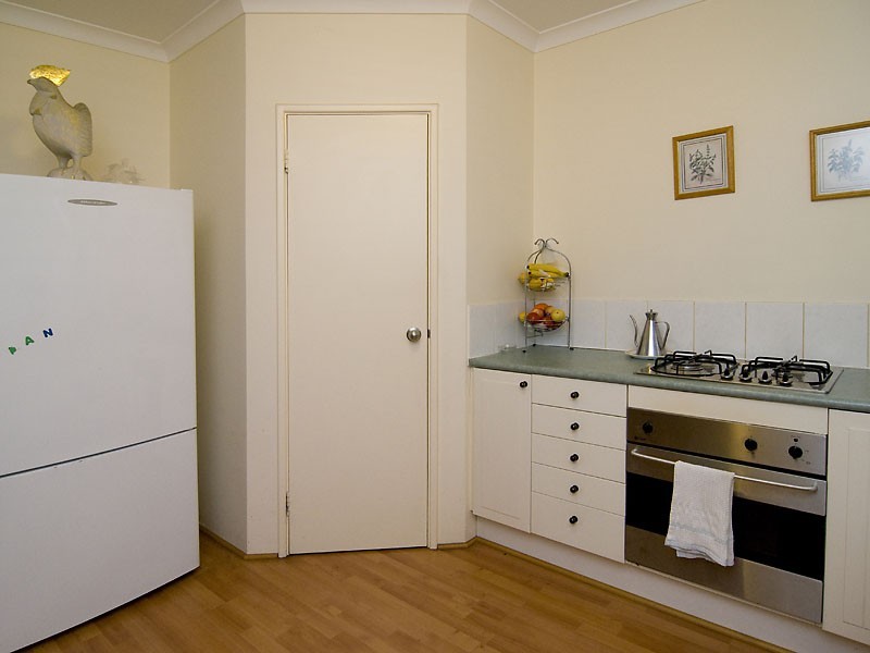 Unit 2, 22 Gentle Circle, South Guildford WA 6055