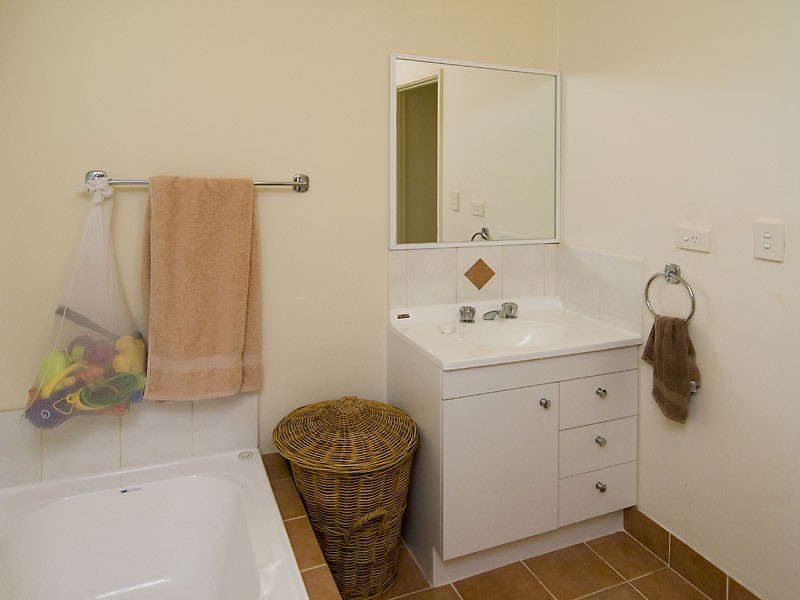 Unit 2, 22 Gentle Circle, South Guildford WA 6055