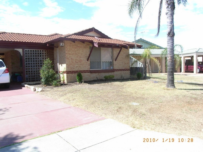 19 Kangaroo Entrance, Stratton WA 6056