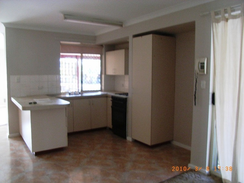 19 Kangaroo Entrance, Stratton WA 6056