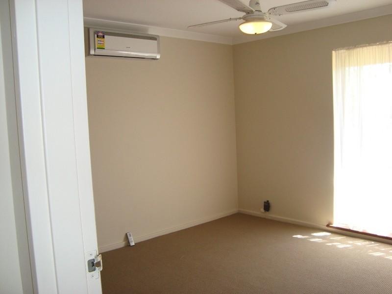 16 Maradu Crescent, Wanneroo WA 6065