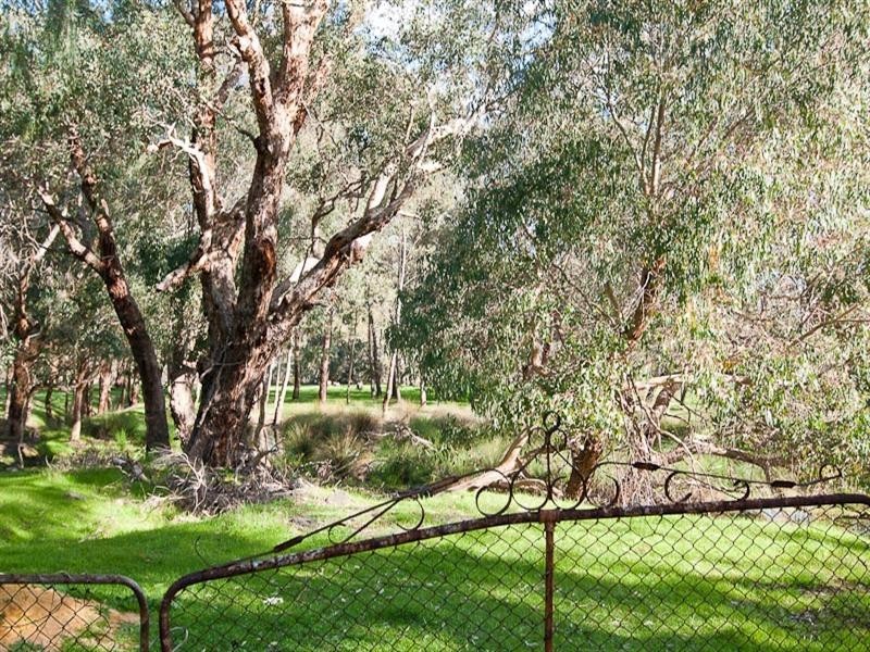 35 Helena Street, Guildford WA 6055