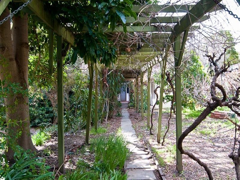 35 Helena Street, Guildford WA 6055