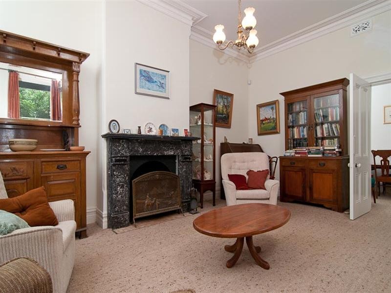 35 Helena Street, Guildford WA 6055