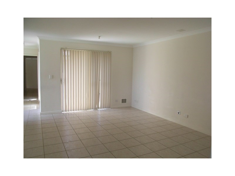 2/10 Warnock Lane, Midland WA 6056