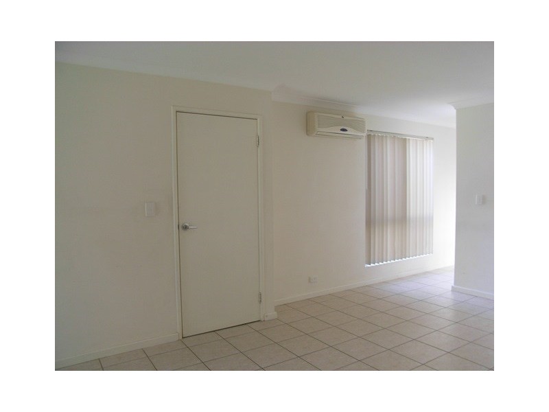 2/10 Warnock Lane, Midland WA 6056