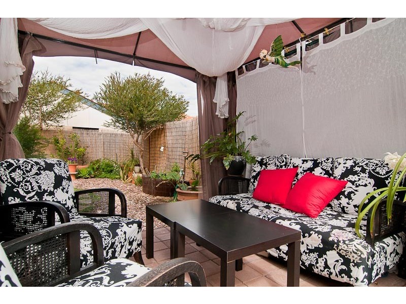 13, 11 Elvire Street, Viveash WA 6056