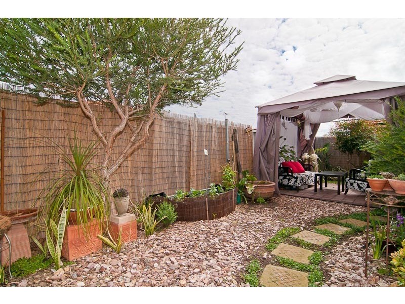 13, 11 Elvire Street, Viveash WA 6056