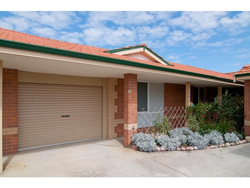13, 11 Elvire Street, Viveash WA 6056
