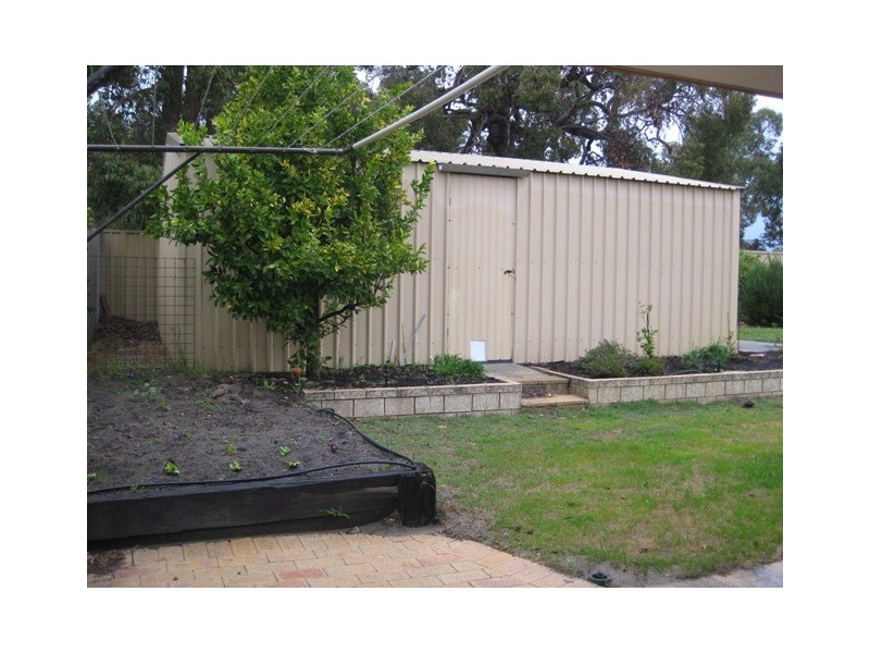 79 Natham Square, Swan View WA 6056
