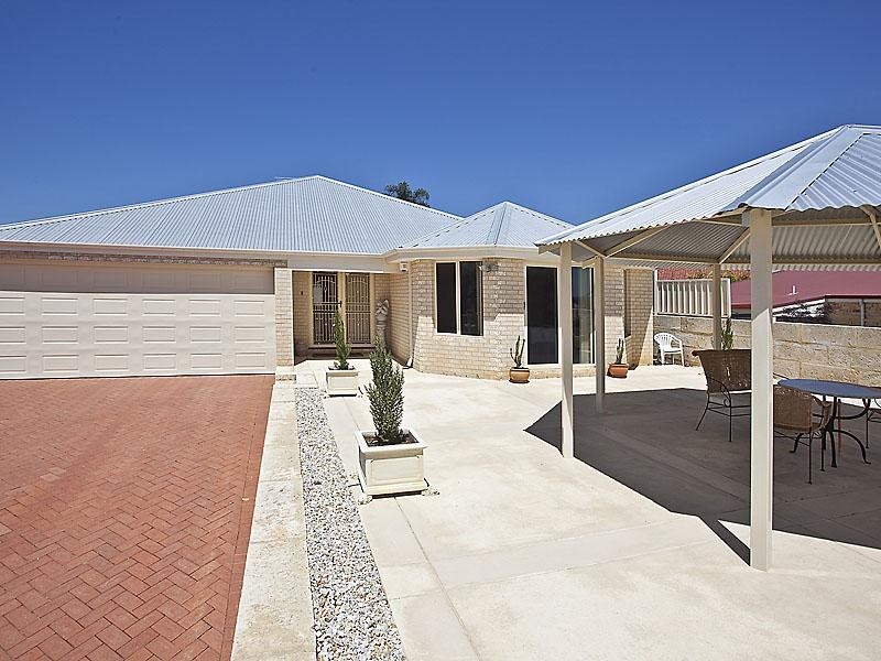 26 Dongara Circle, Jane Brook WA 6056
