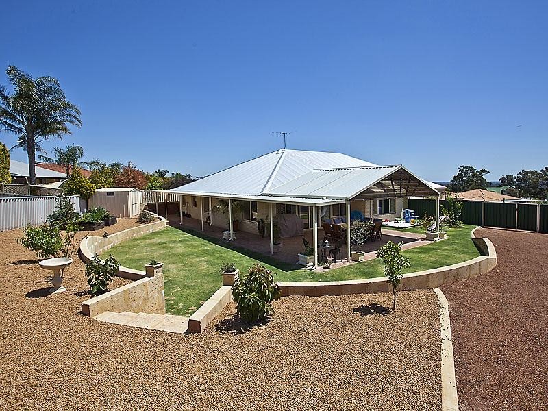 26 Dongara Circle, Jane Brook WA 6056