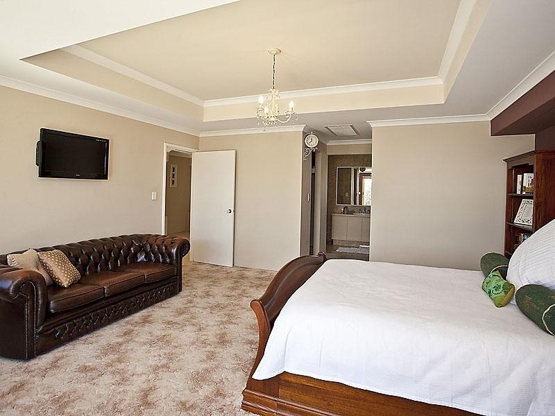 26 Dongara Circle, Jane Brook WA 6056