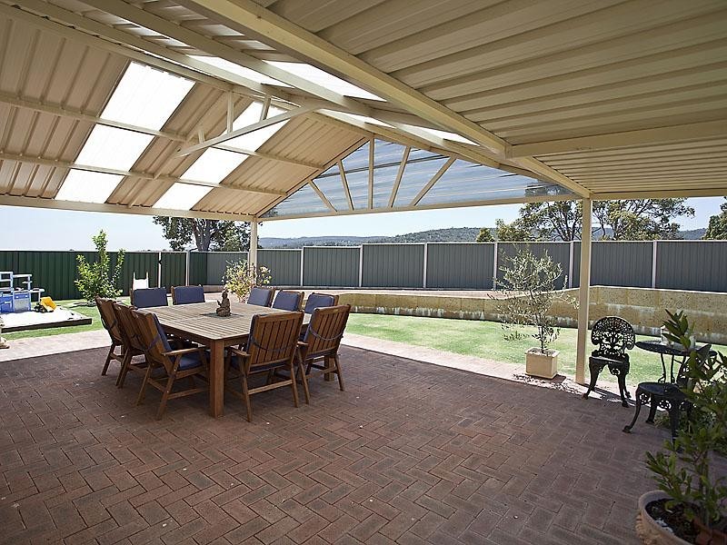 26 Dongara Circle, Jane Brook WA 6056