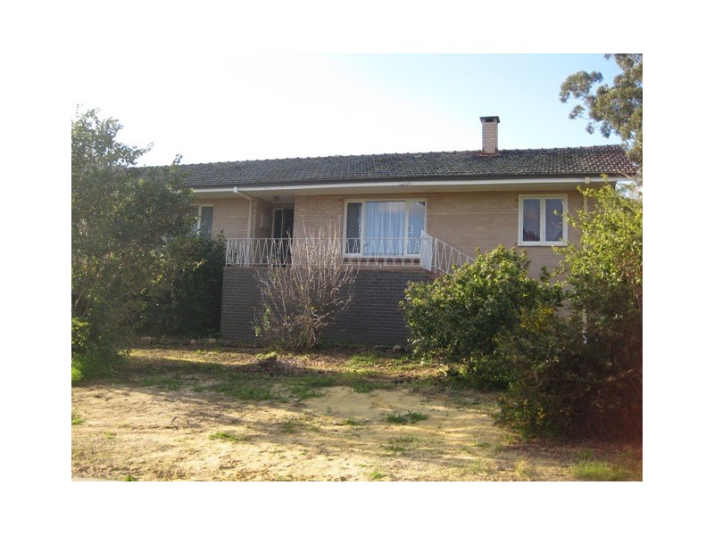 14 Stirling Close, Swan View WA 6056