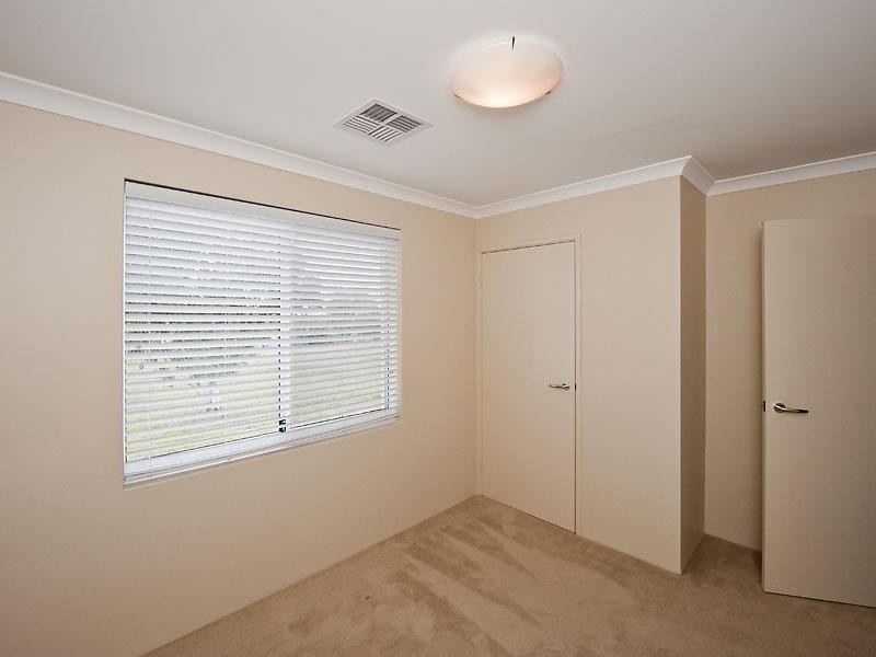 4, 12 Charles East Street, Midland WA 6056