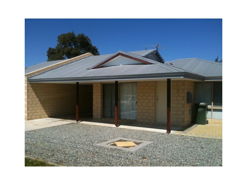 9 Eric Street, Midland WA 6056
