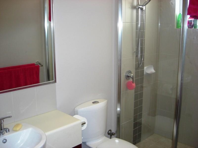 Unit 4, 282a Morley Drive East, Eden Hill WA 6054