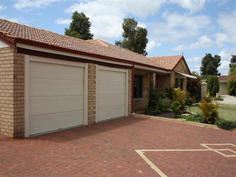 73 Lewis Jones Cross, Stratton WA 6056