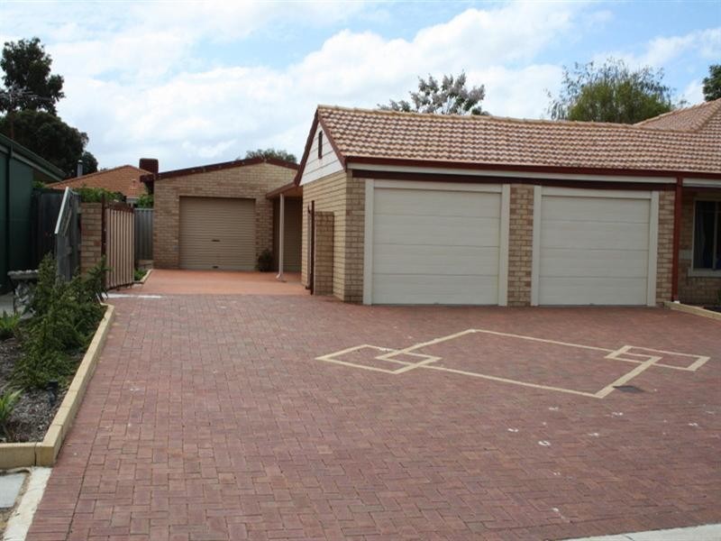 73 Lewis Jones Cross, Stratton WA 6056