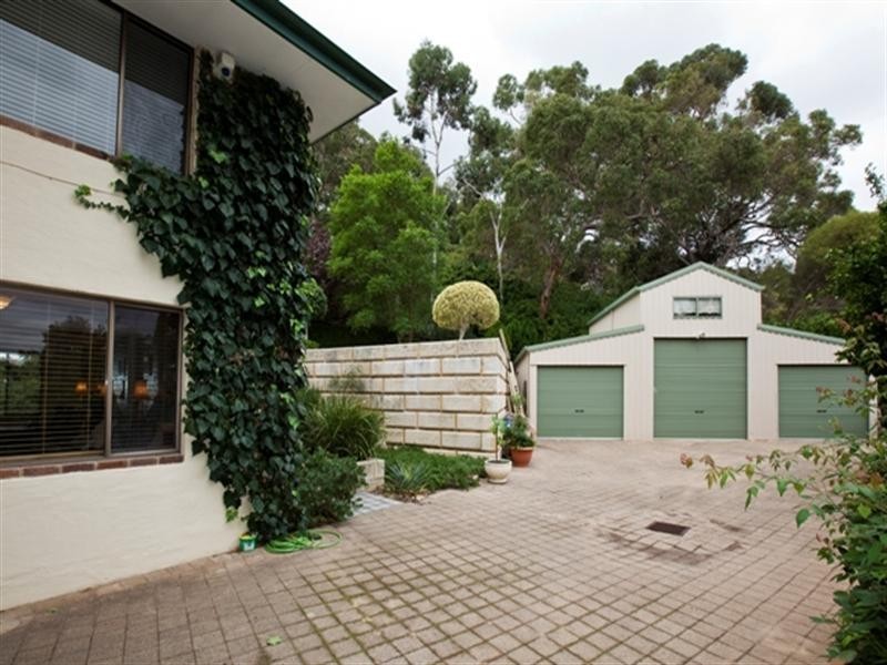 1 Fischer, Darlington WA 6070